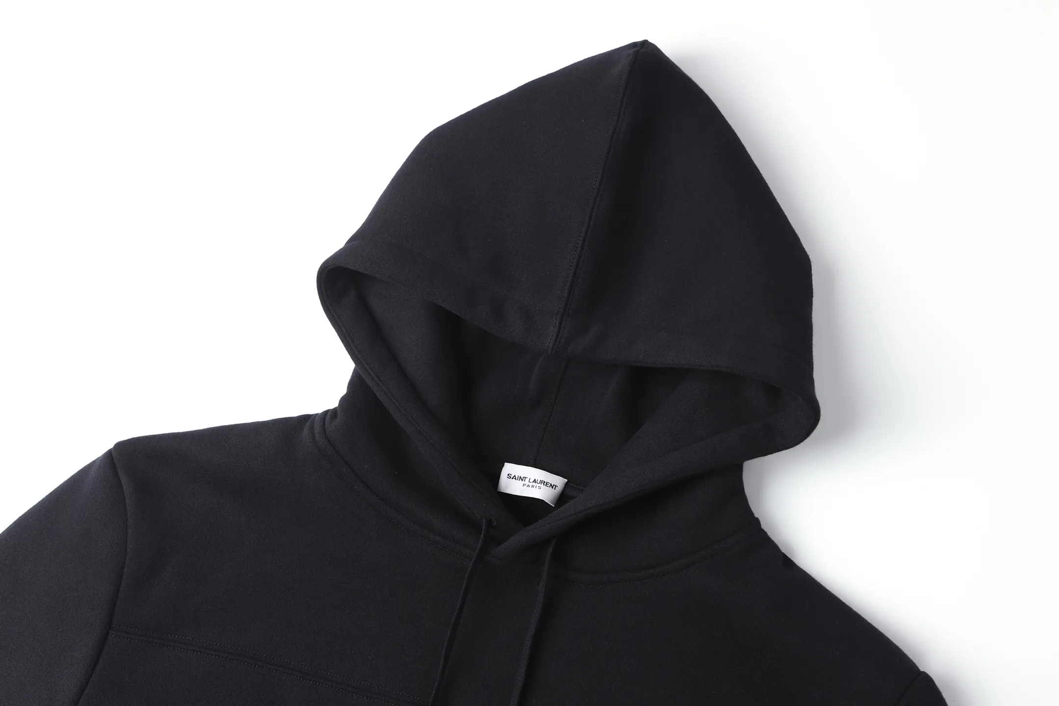 P410 SAINT LAURENT Yves Saint Laurent LOGO printed hooded sweatshirt ●Authentic 4239 purchase and development ●350 grams of combed cotton pearl fleece ●420 grams of trendy brand ribs ●100% cotton bundle cloth ●Fabrics fermentation wash ●Flock printing ●Customized 1:1 hat rope ●Customized 1:1 hanging clock ●Customized 1:1 trademark ●Fit version ●Size: S M L XL ●Style number: 2016/3B#10
